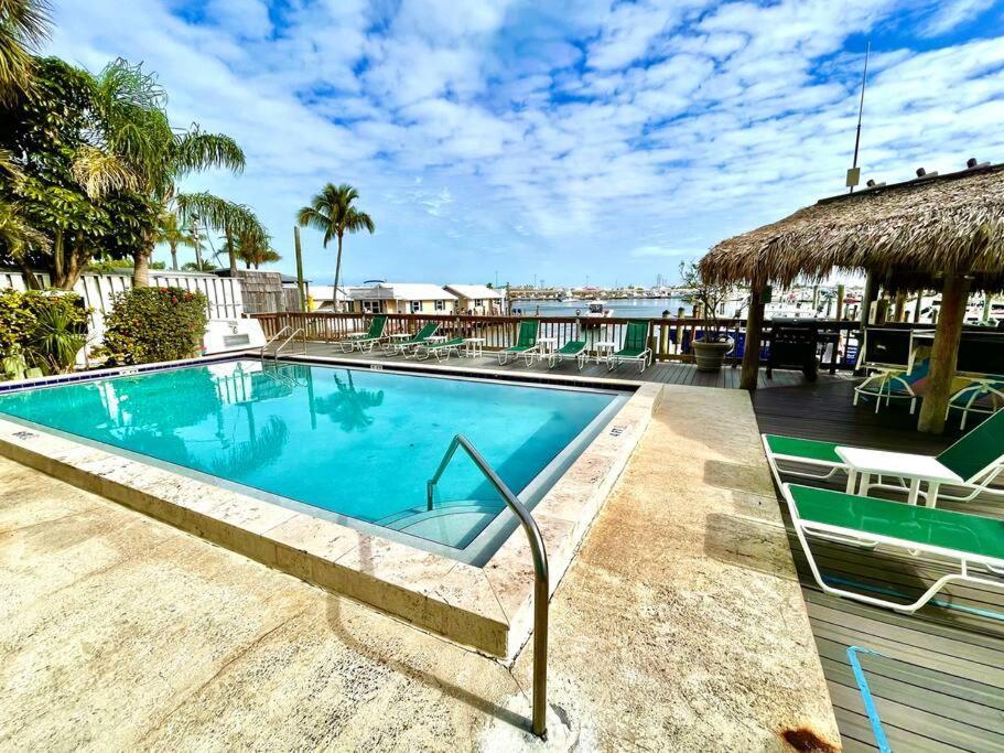 Florida - Spacious Updated Waterfront Condo 2X2 Pool Dock Key West Ngoại thất bức ảnh